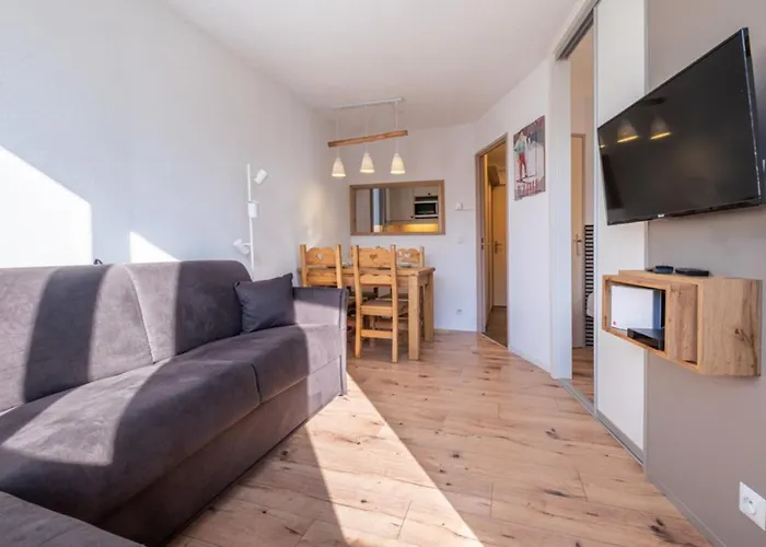 Pretty 27M With Beautiful Views Of The Mont Blanc